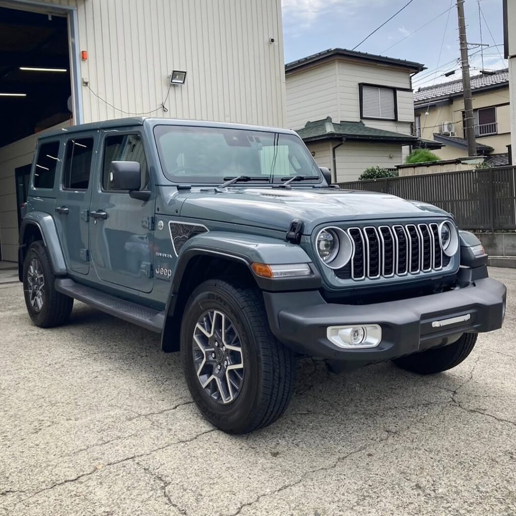 「ジープ JL ラングラー」ドラレコ取付／マッドガード取付／&hellip;