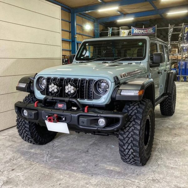 「ジープ JL ラングラー」ラングラー カスタム