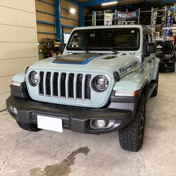 「ジープ JL ラングラー」キズへこみ修理／鈑金塗装