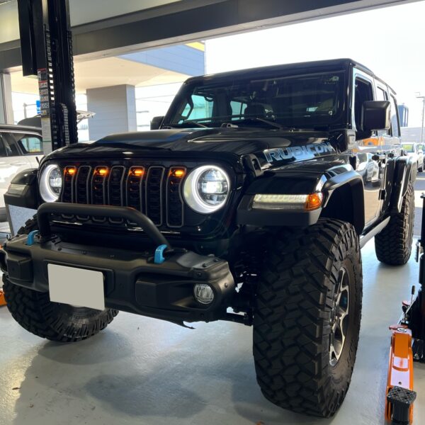 「ジープ JL ラングラー」エンジンオイル&フィルター交換