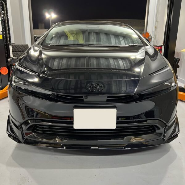 「トヨタ プリウス 60」フロントバンパーグリル交換
