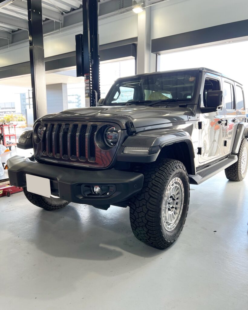 「ジープ JL ラングラー」リフトアップキット取付/ラテラル…