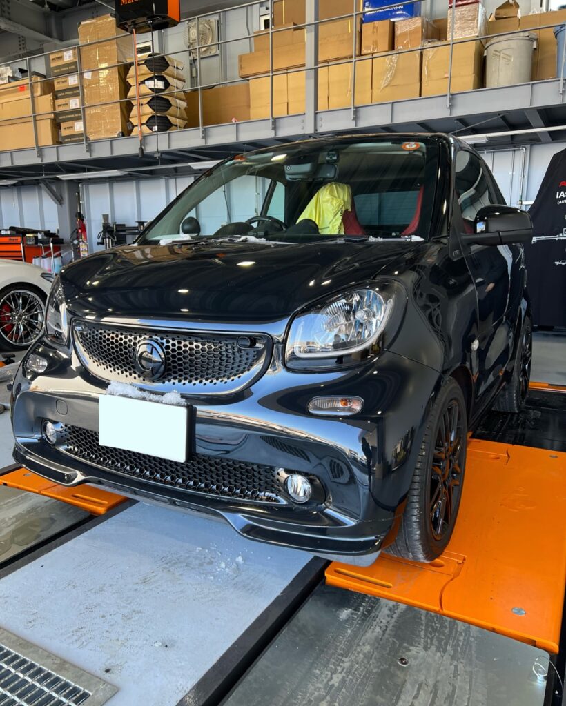 「スマート フォーツー」バッテリー交換