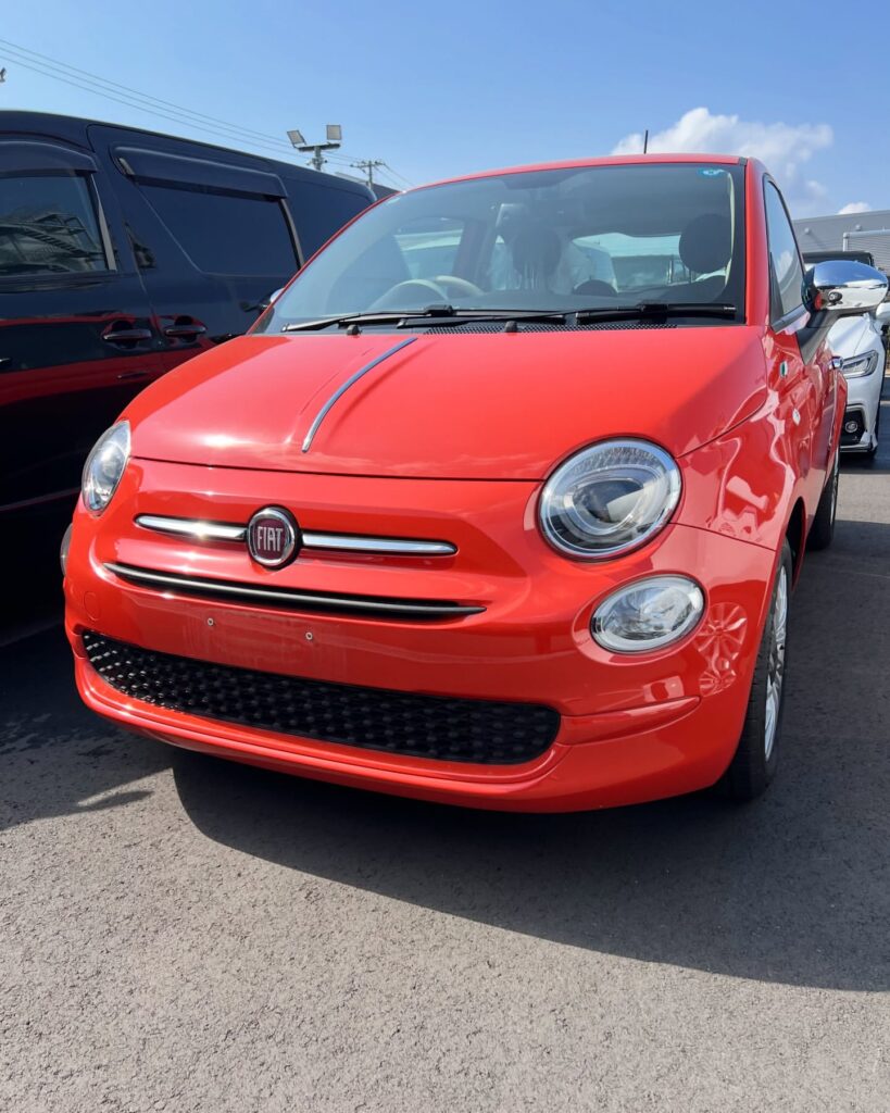 「フィアット 500」クロームミラーカバー取付etc