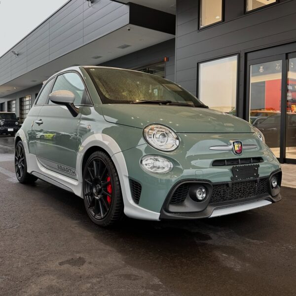 「アバルト 695 70th」ホイール塗装／ホイールコーティング施工etc