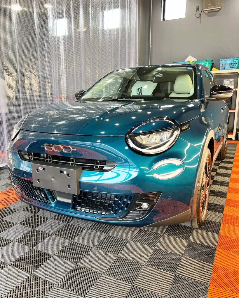 「フィアット 600 Hybrid」ETC&ドラレコ前後取付…