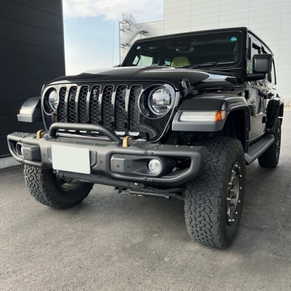 「ジープ JL ラングラー」リフトアップキット取付／ラテラルロッド前後取付etc