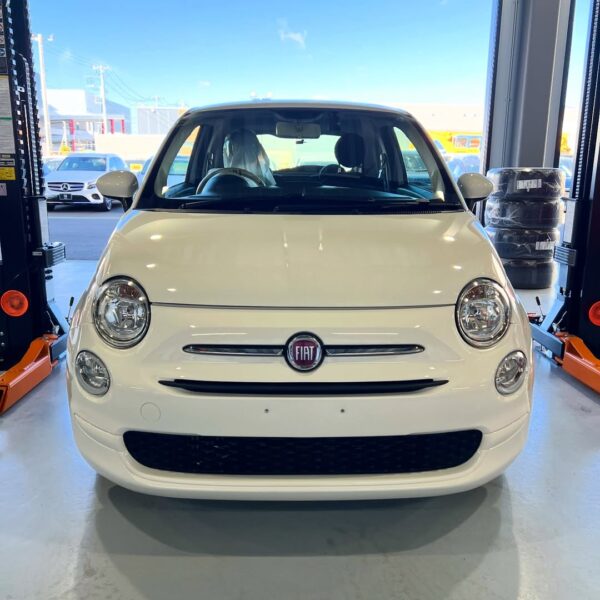 「フィアット 500」ボディガラスコーティング施工