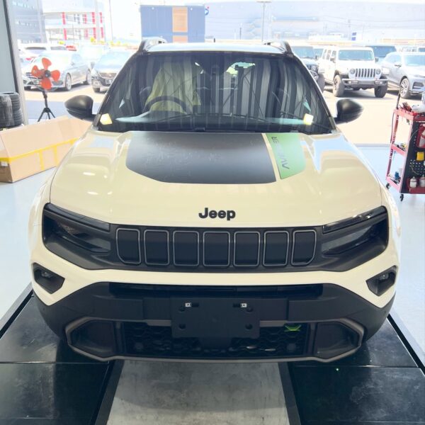 「ジープ アベンジャー 4xe ハイブリット」デジタルインナーミラー取付etc