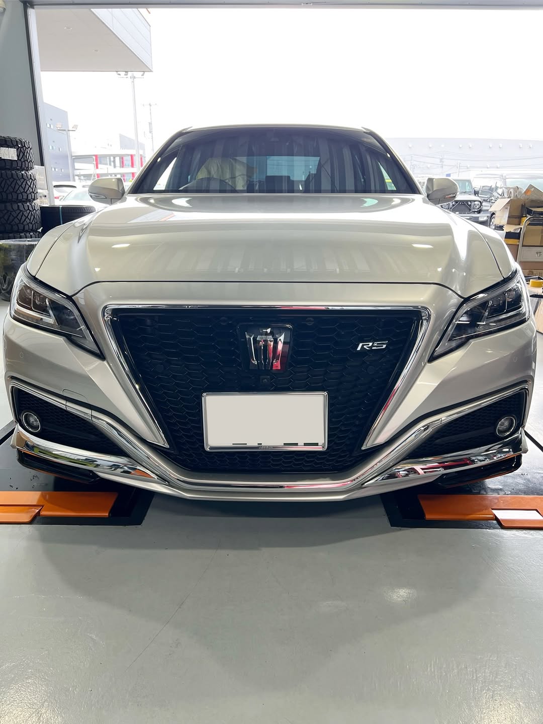 トヨタ クラウン 220 RS」TRD フロントスポイラー取付 | MarShall