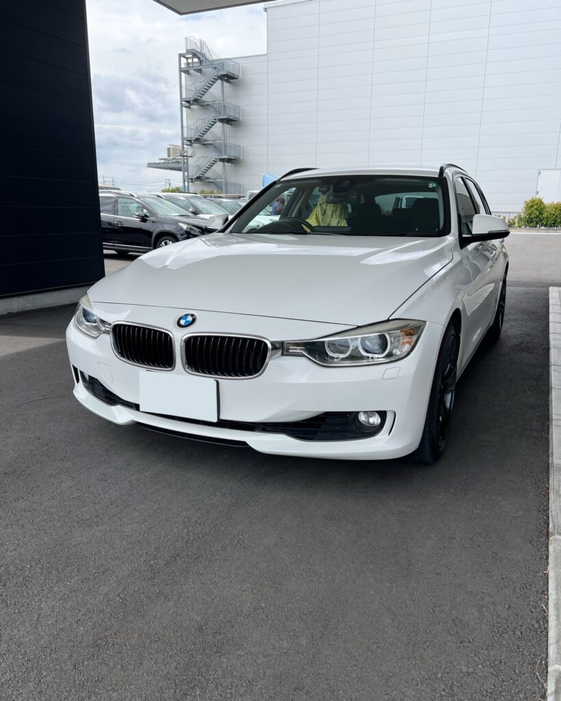 「BMW 320i」フロントブレーキパッド交換/フロントブレ…