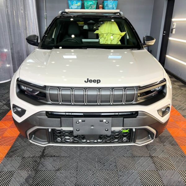 「ジープ アベンジャー 4xe Hybrid Stone」デジタルインナーミラー取付etc