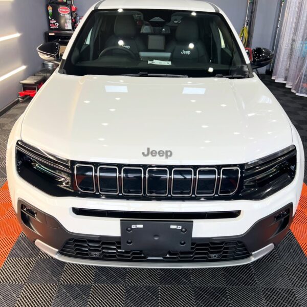 「ジープ アベンジャー」Jeep純正ディスプレイ型ドラレコ取付etc